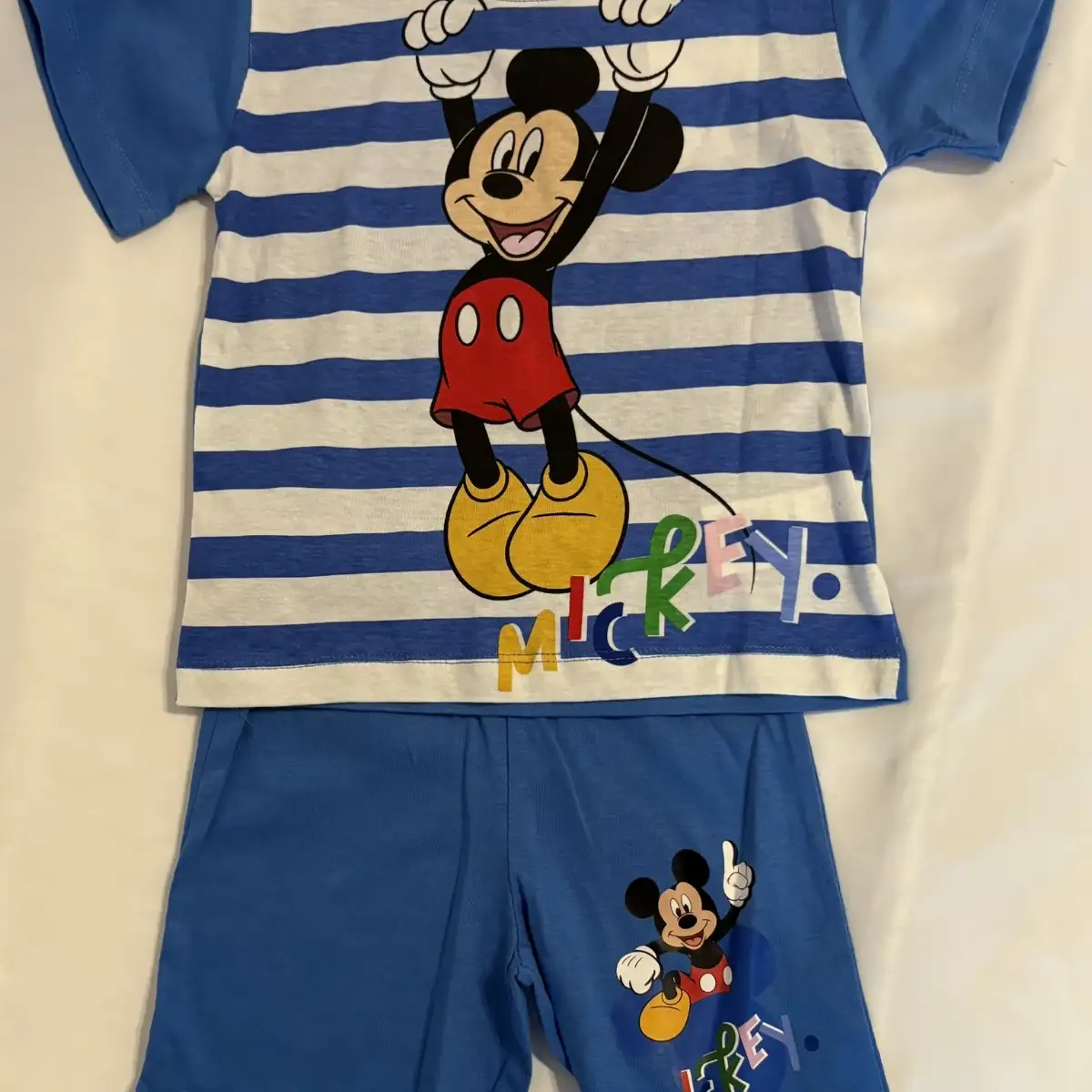 Ensemble Mickey  3 ans