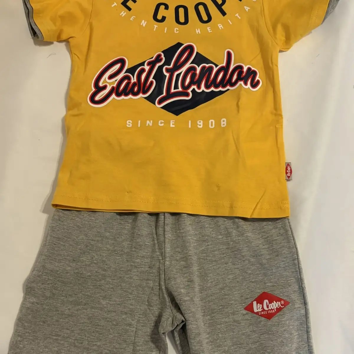 Ensemble  Lee Cooper 4 ans