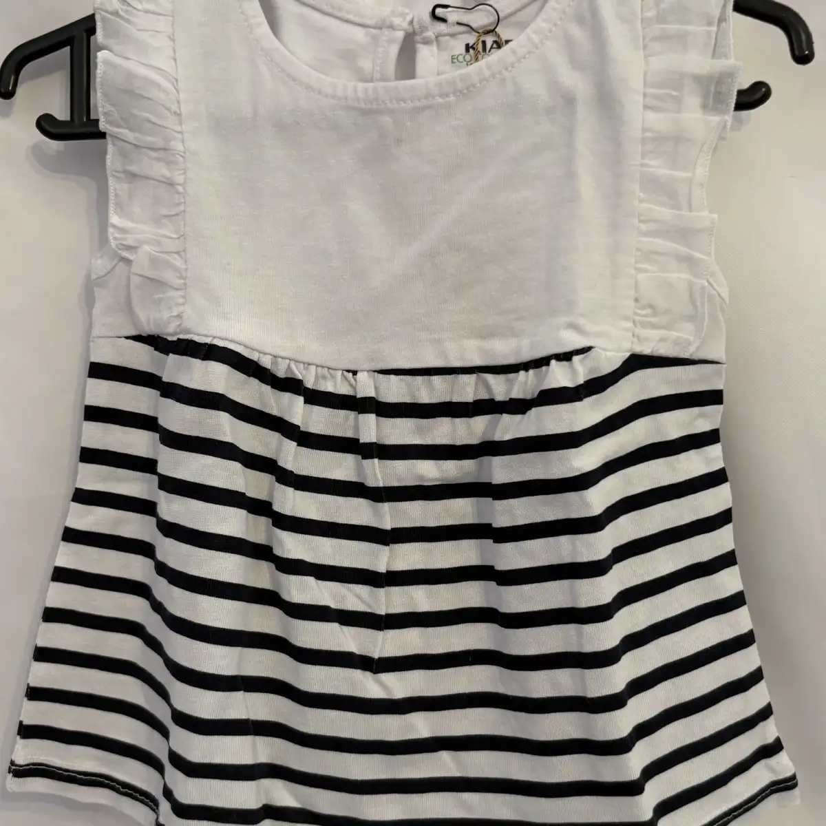 Robe blanche raye  bleu foncé 3 mois