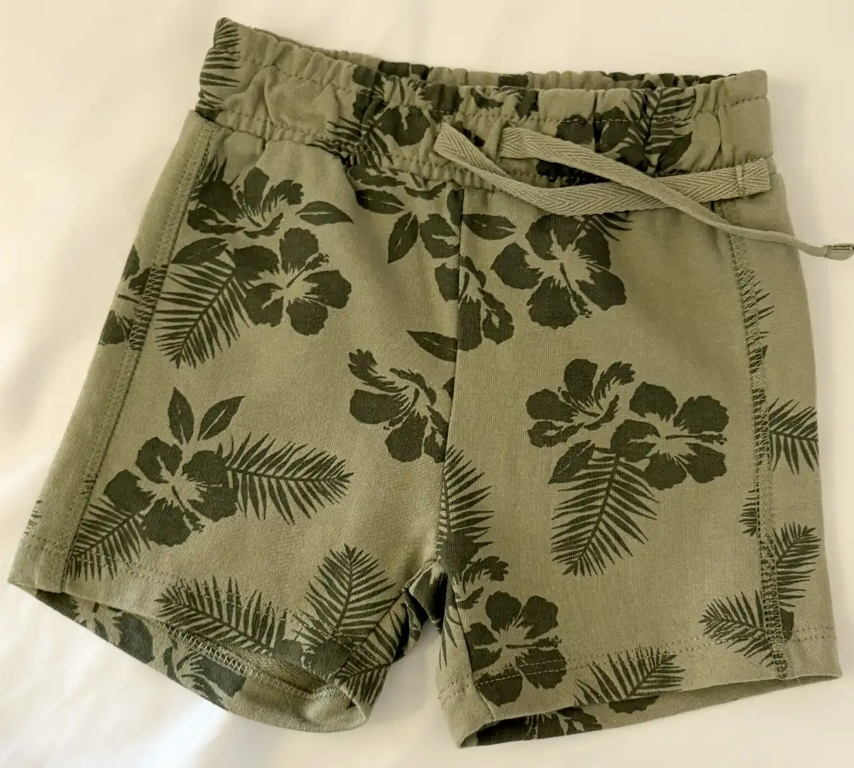 short 12 mois