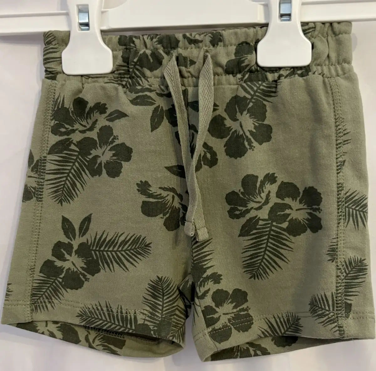 short 12 mois