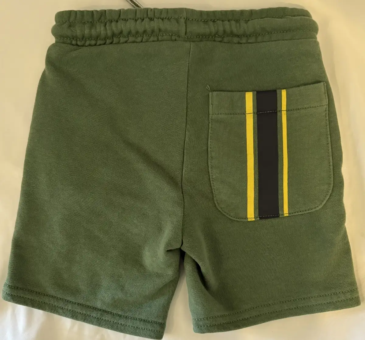 short vert 4 mois