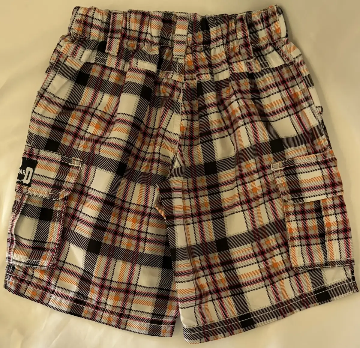 short 3 ans