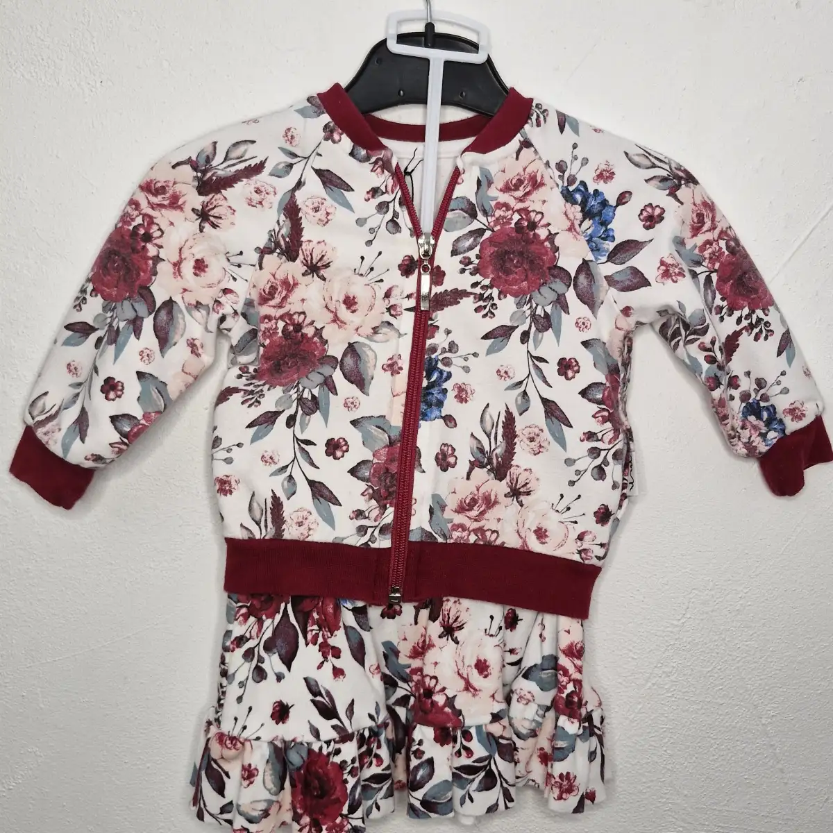 Ensemble jupe + veste 2 ans