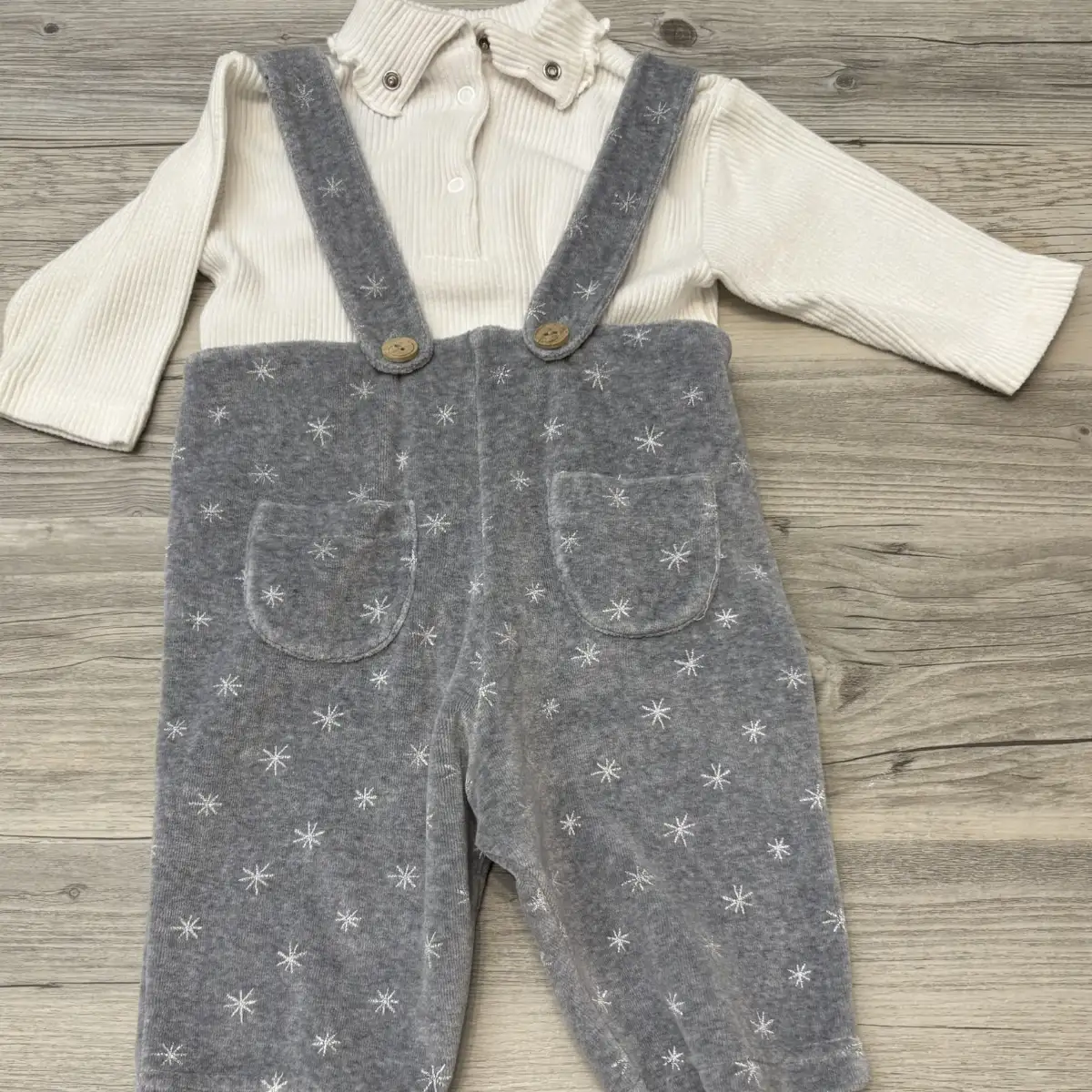 Ensemble chemise et salopette 6 mois