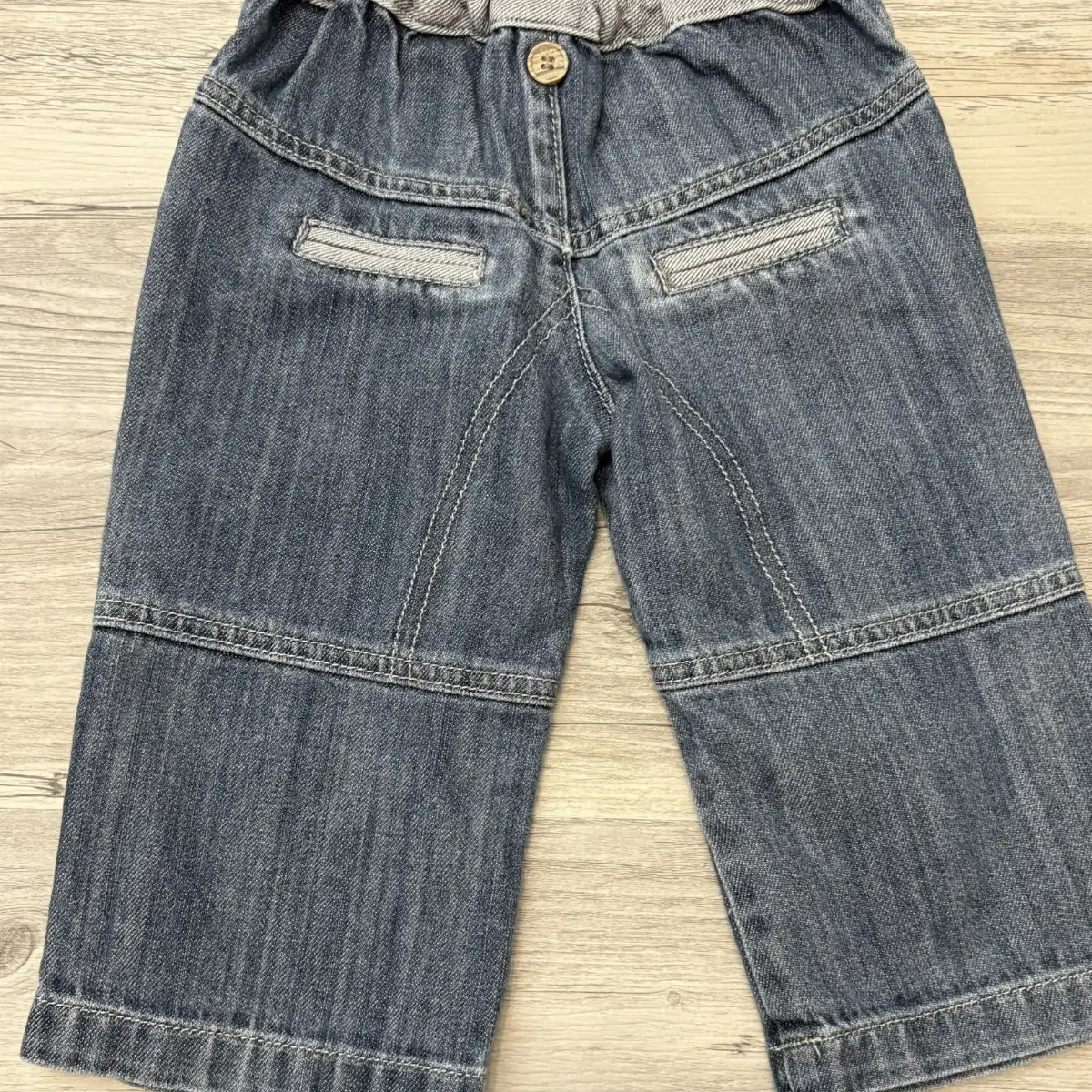 Pantalon bleu   taille 18 MOIS